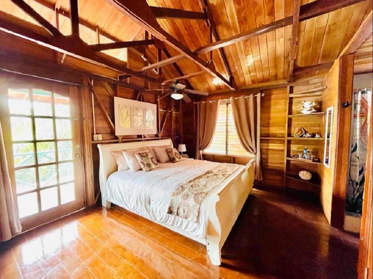 Villa Amaya Bocas Town Luaran gambar