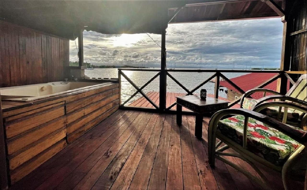 Villa Amaya Bocas Town Luaran gambar