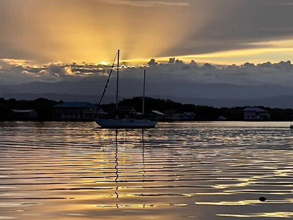 Villa Amaya Bocas Town Luaran gambar